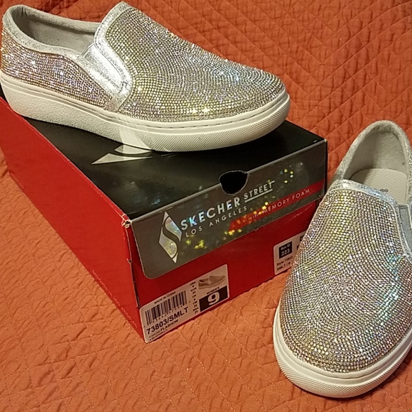 skechers street goldie flashow